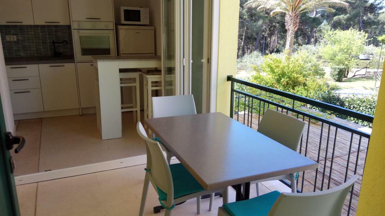 Apartments Marcic Bol Exterior foto